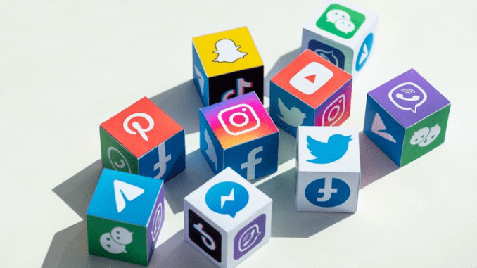 Social media is now the top sales generator for one in four UK small businesses
